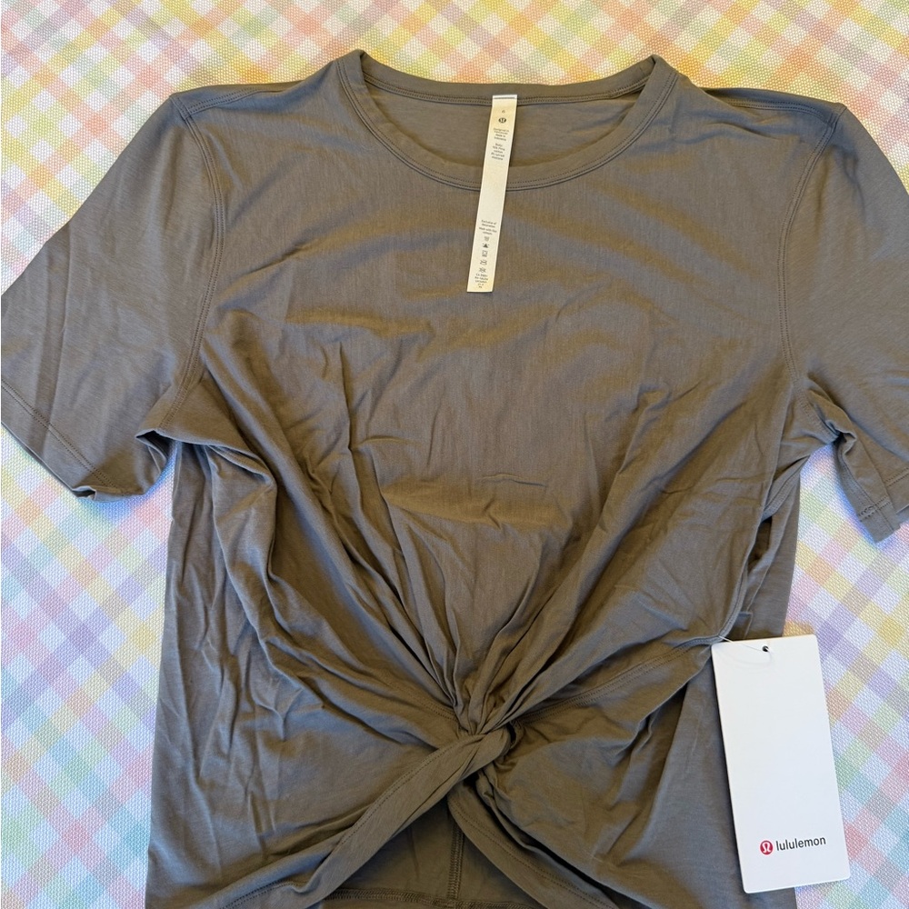 lululemon athletica Gray Twist Front Tee